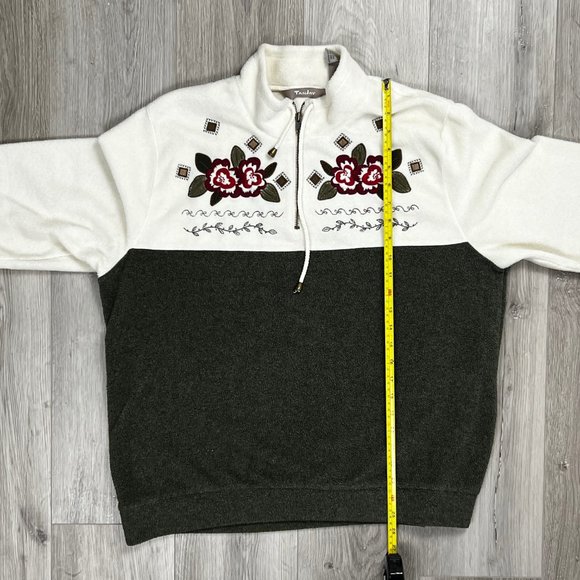 Tanjay Flowers Women's 1X Quarter Zip Fleece Sweater - Picture 8 of 9